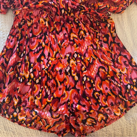 Cupshe Pink Red Orange Printed Swim Coverup romper with shorts - Picture 5 of 6